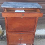 Secretary in veneer from the nineteenth century