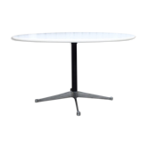Round dining table by George Nelson for Herman Miller USA 1970s