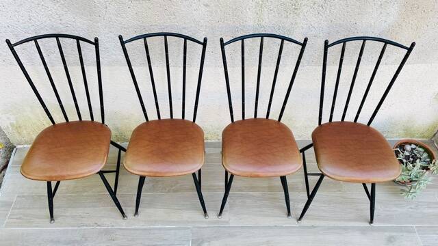 Scandinavian design chairs by soudexvinyl