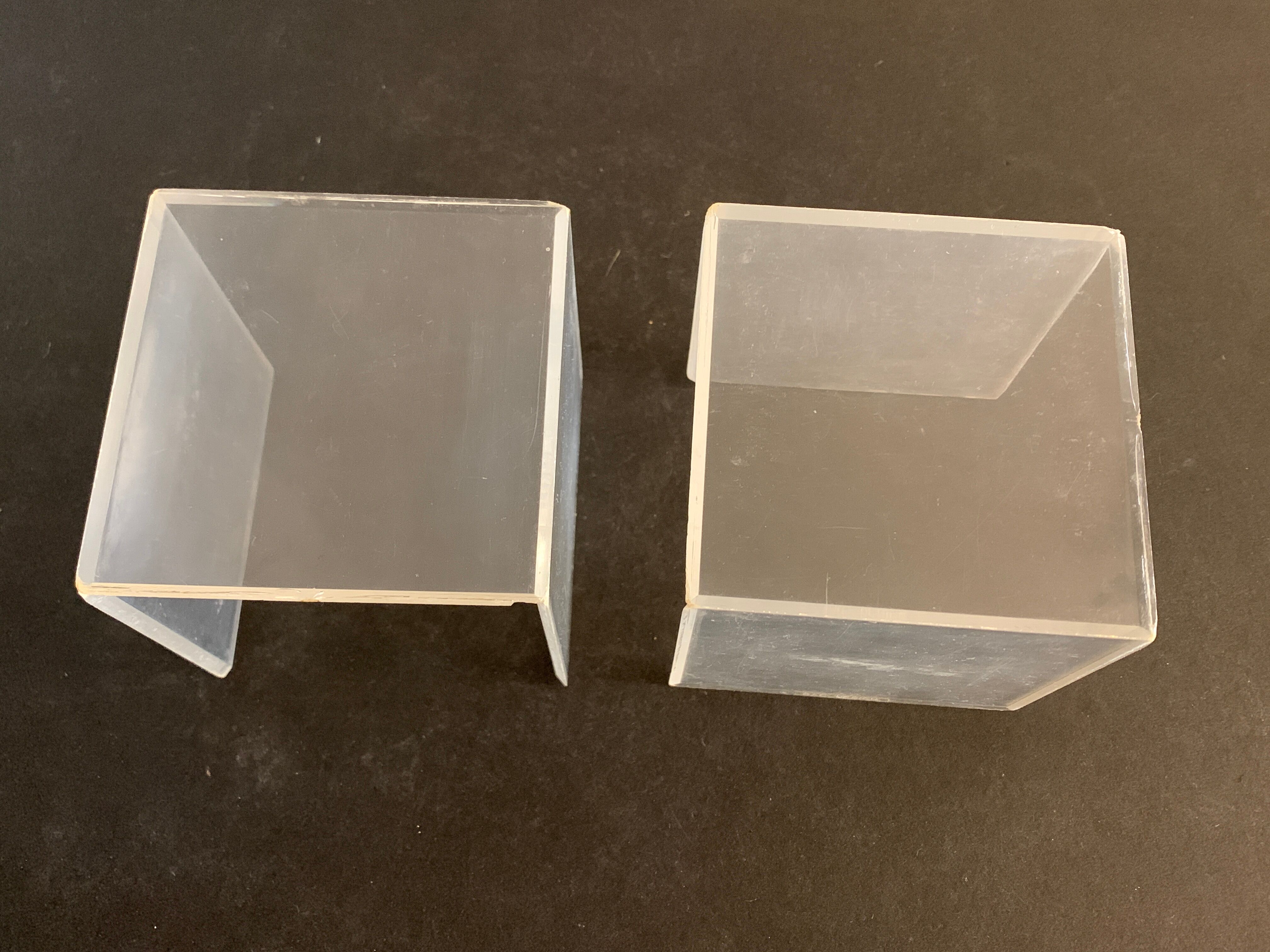 Photo frame or cube in plexiglass Michèle Gignoux for Bac Design, 1970