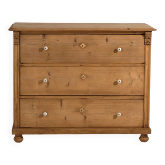 Commode ancienne en pin massif – Europe centrale (c.1880–1910)