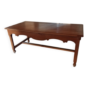 Table de ferme en merisier.