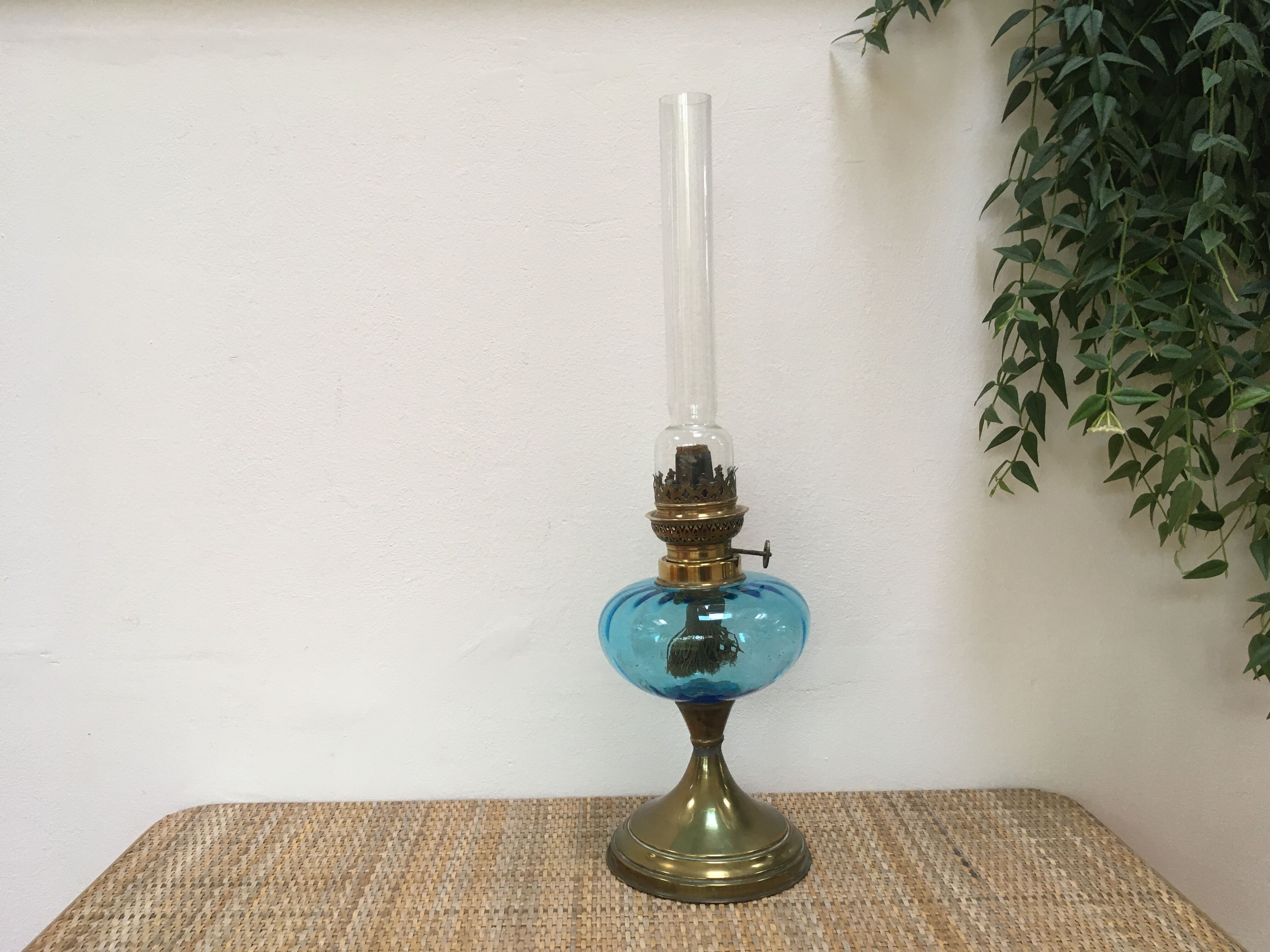 Oil lamp