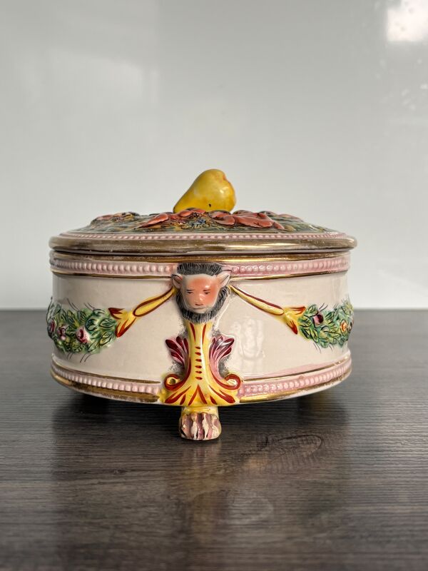 Ancienne boîte à bijoux italienne en céramique