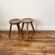 Tabouret tripode brutaliste