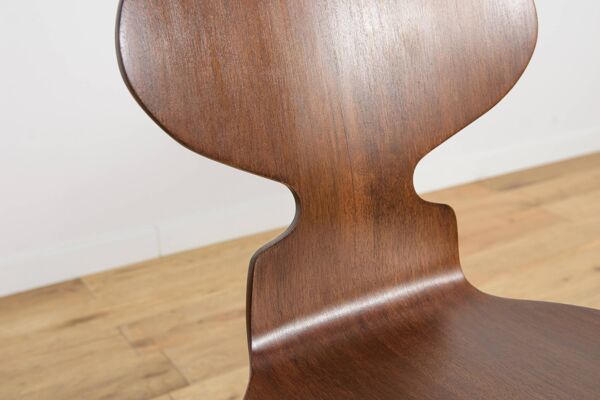 Chaise Ant Modèle 3101 de milieu de siècle par Arne Jacobsen pour Fritz Hansen, Danemark, années 1970.