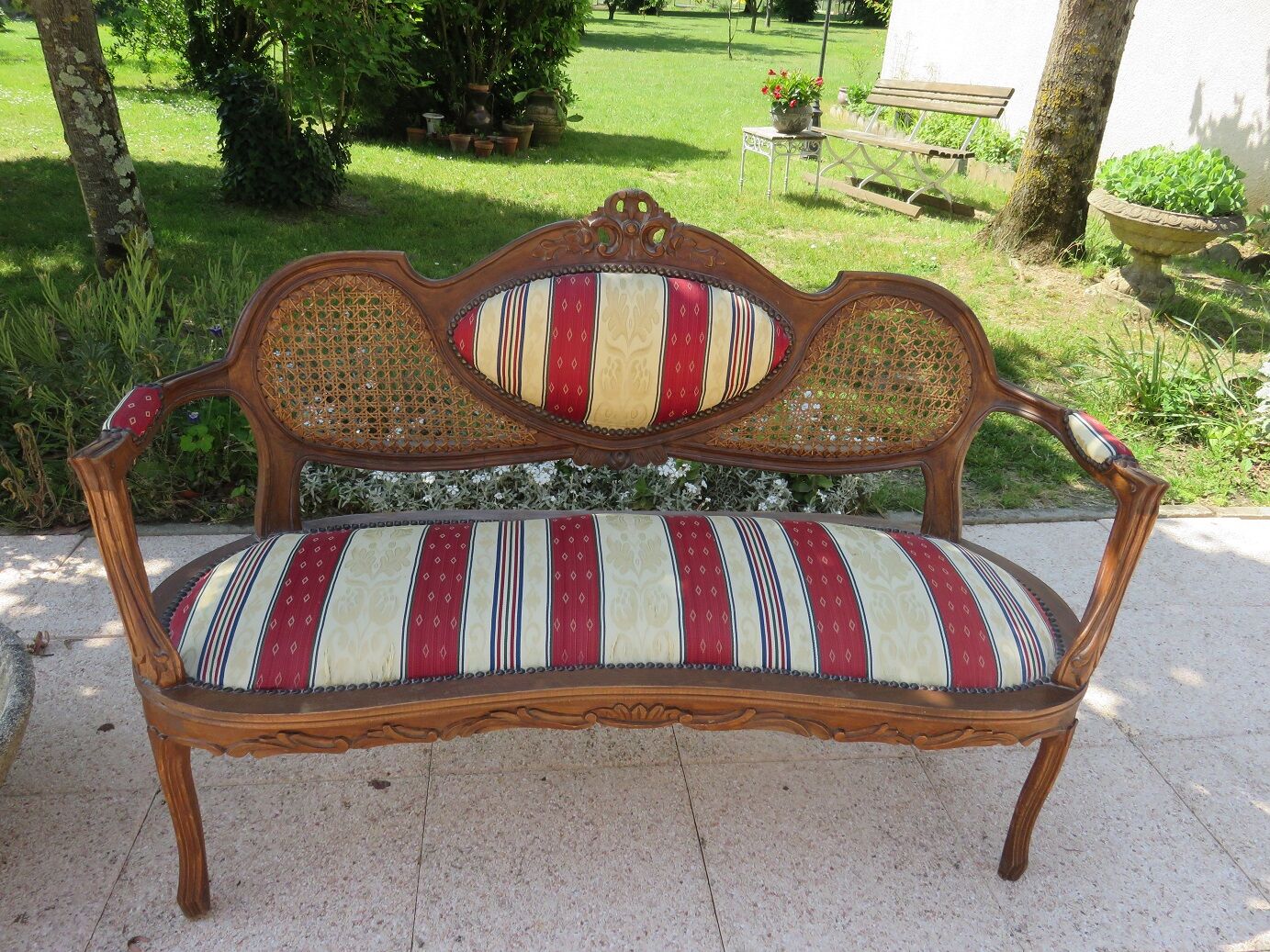 Seat fabrics and caning