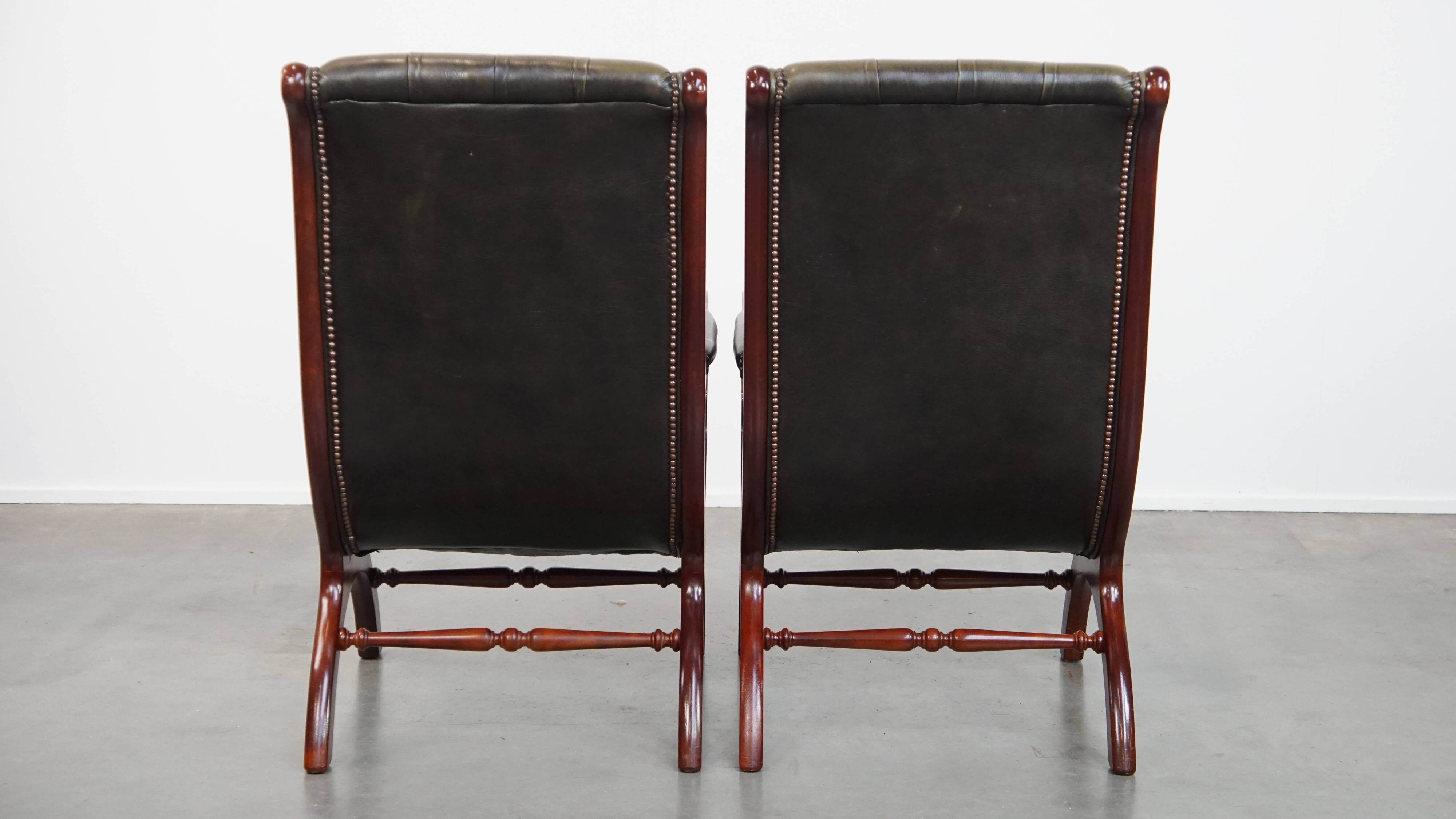 Set of 2 Green Cowhide Leather English Chesterfield Armchairs