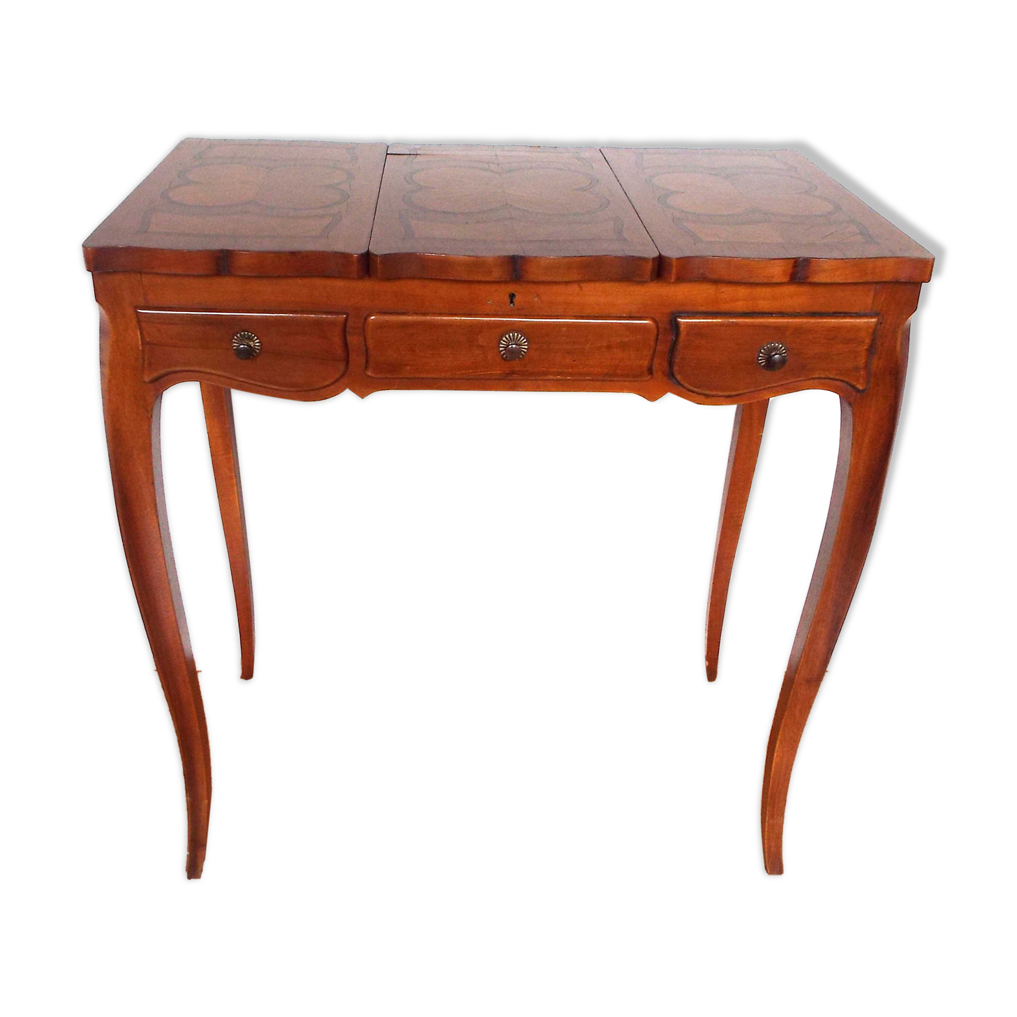 Table dressing table worker