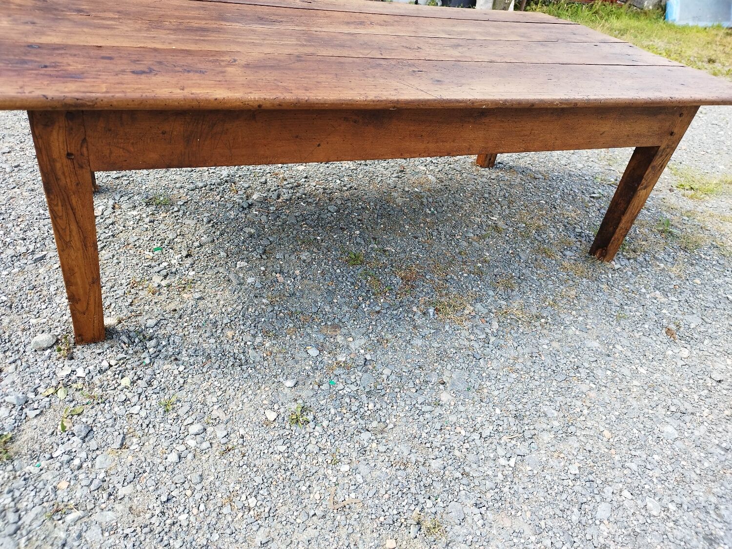 Table basse de ferme rustique