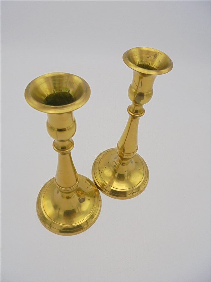 Pair of candlesticks