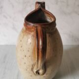 Sandstone pitcher