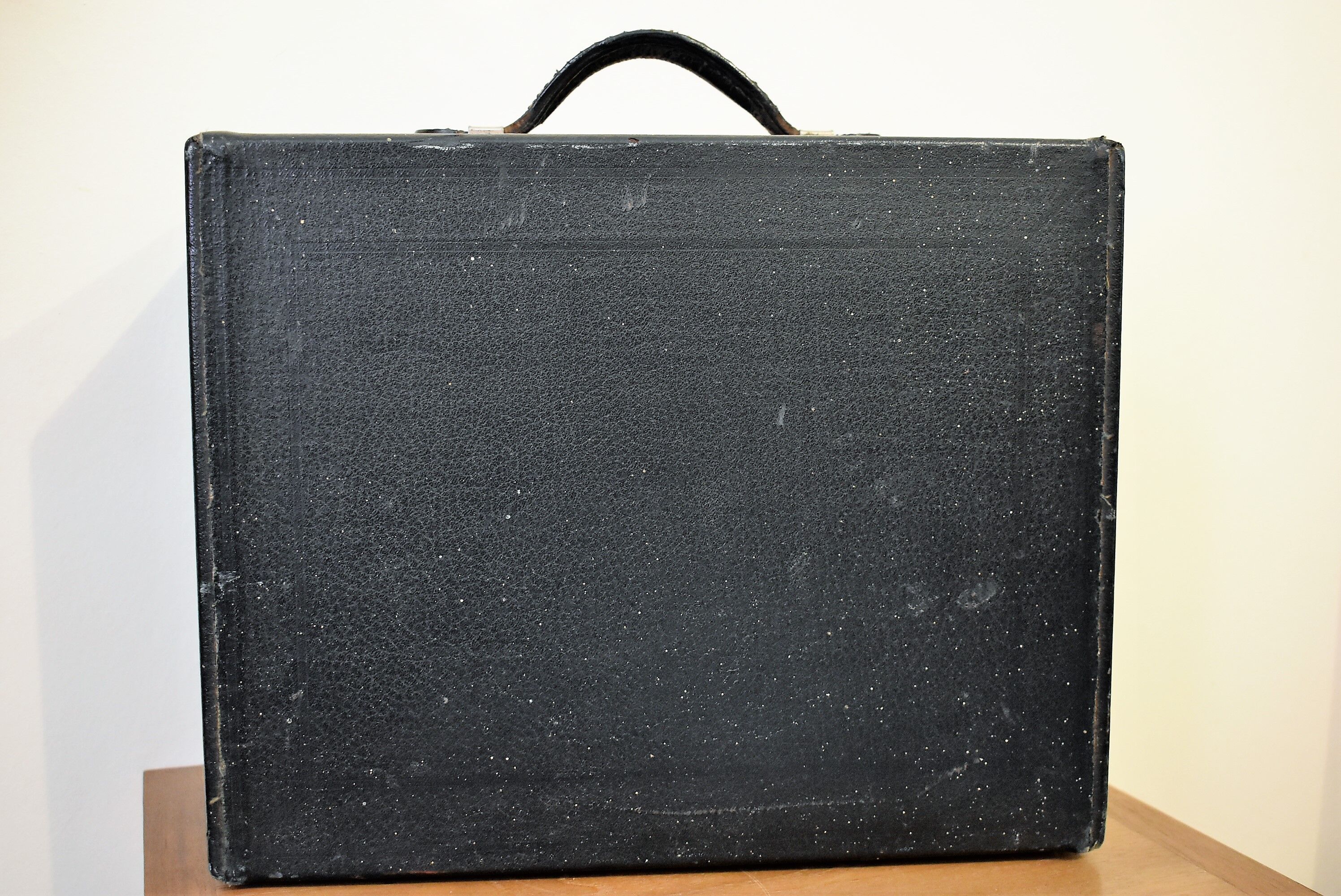 Underwood black notebook typewriter