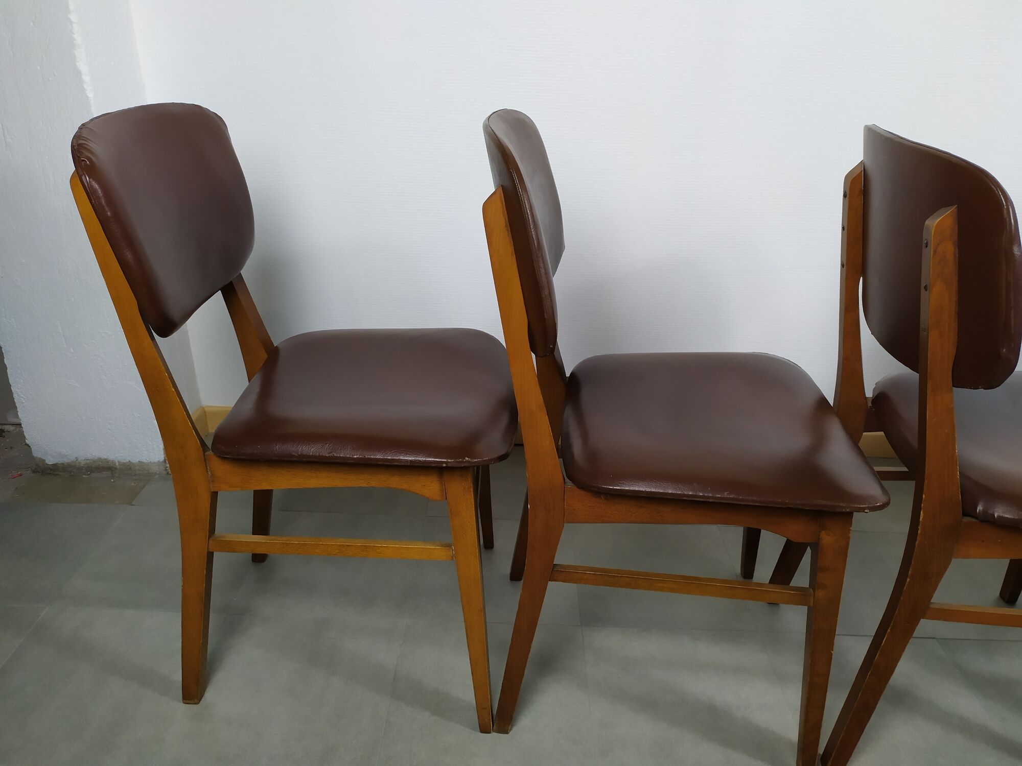 Suite de 6 chaise bois skaï marron brus vintage année 50 - 60