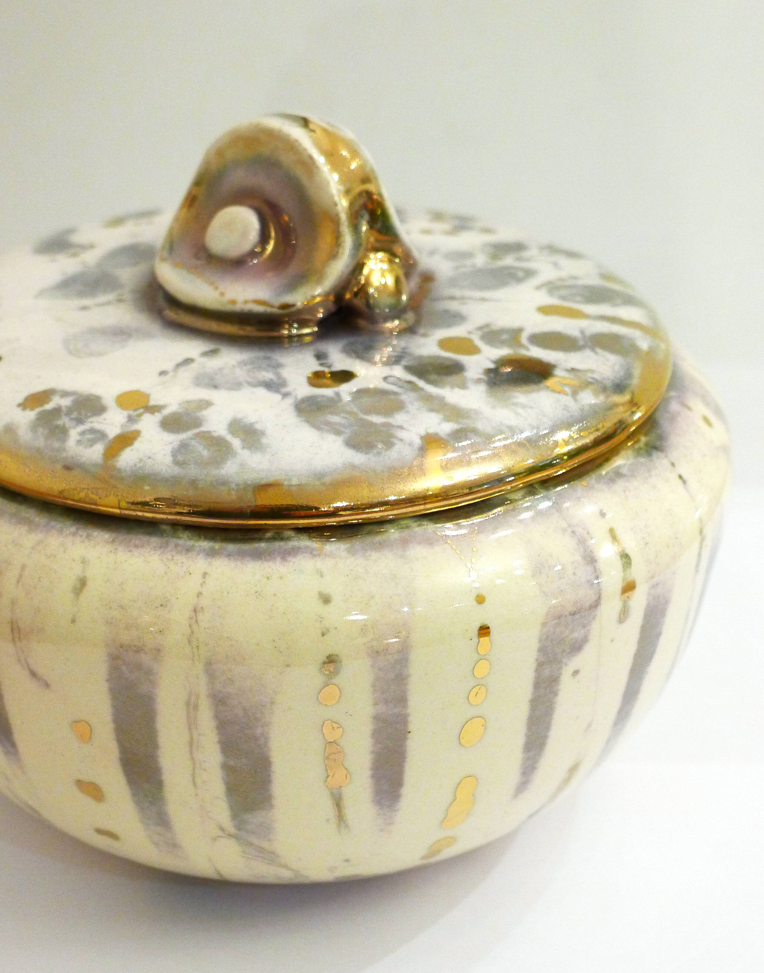 Gold & silver specid earthenware jewellery box