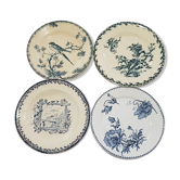 Lot dépareillé de 4 assiettes plates de différentes faïenceries, terre de fer. Gien, Sarreguemines