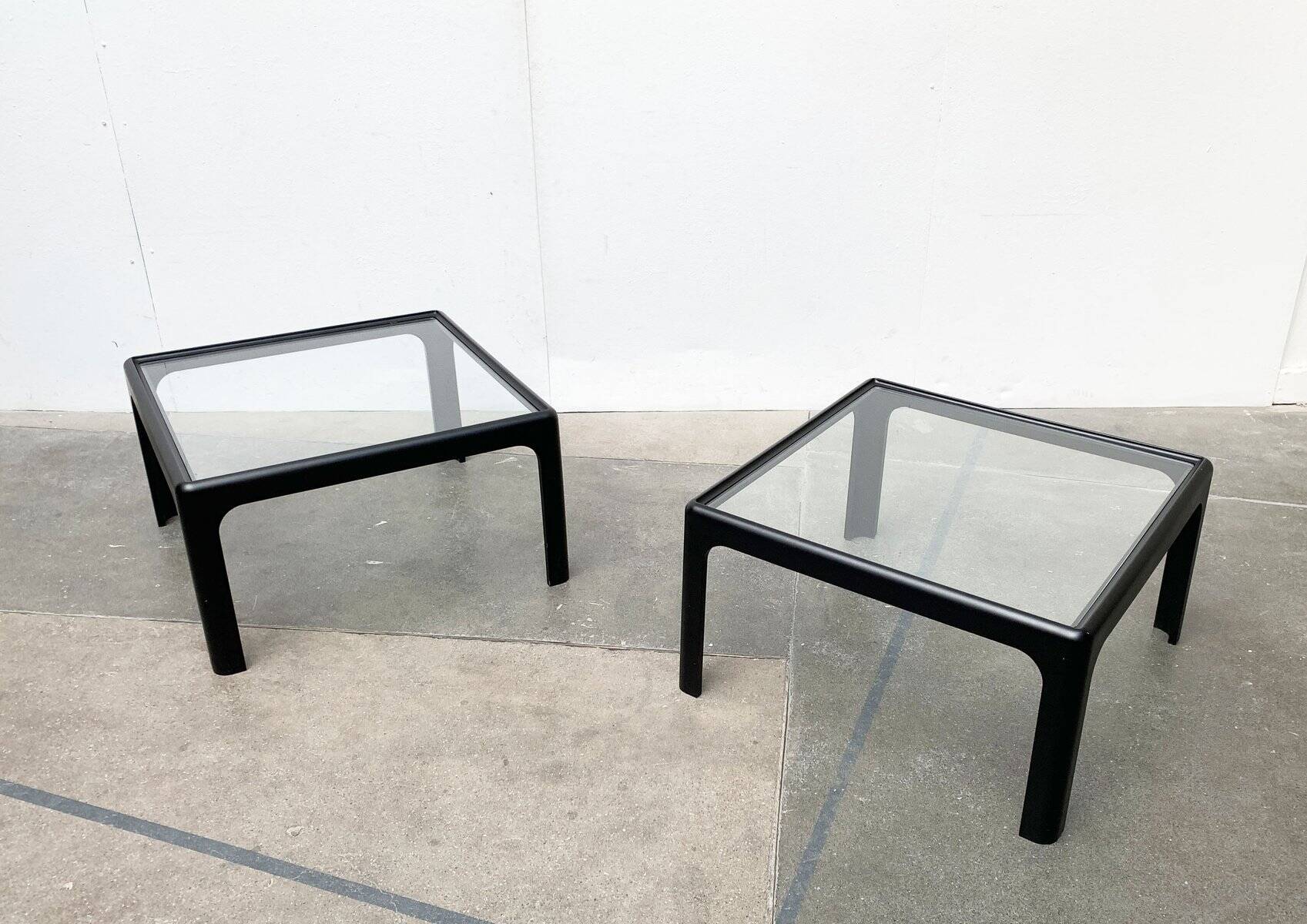 Mid-century vintage coffee table in glass by Peter Ghyczy for Horn Collection, 1960s, set of 2.