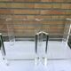 Tables en plexiglass