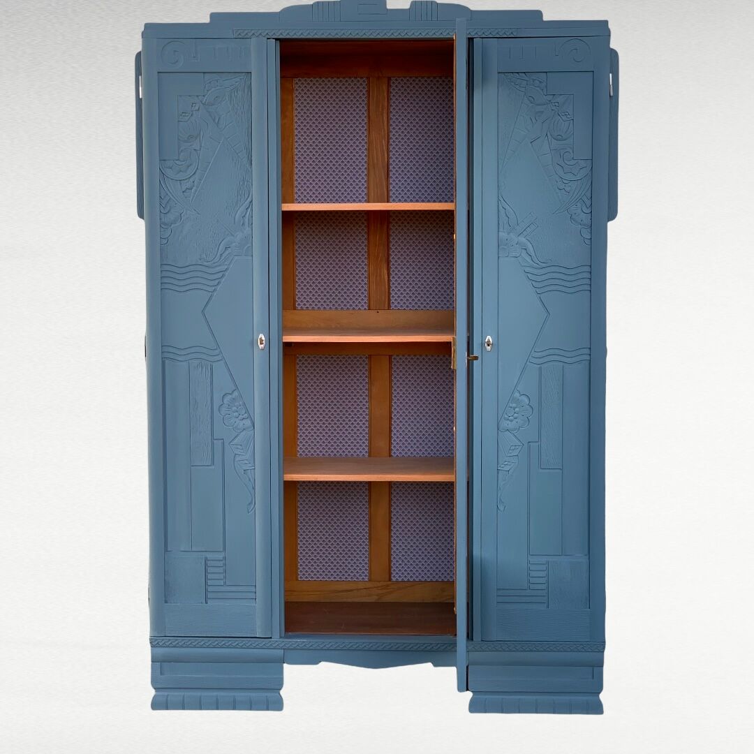 Blue wardrobe art deco 1930