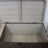 Large trunk size undue