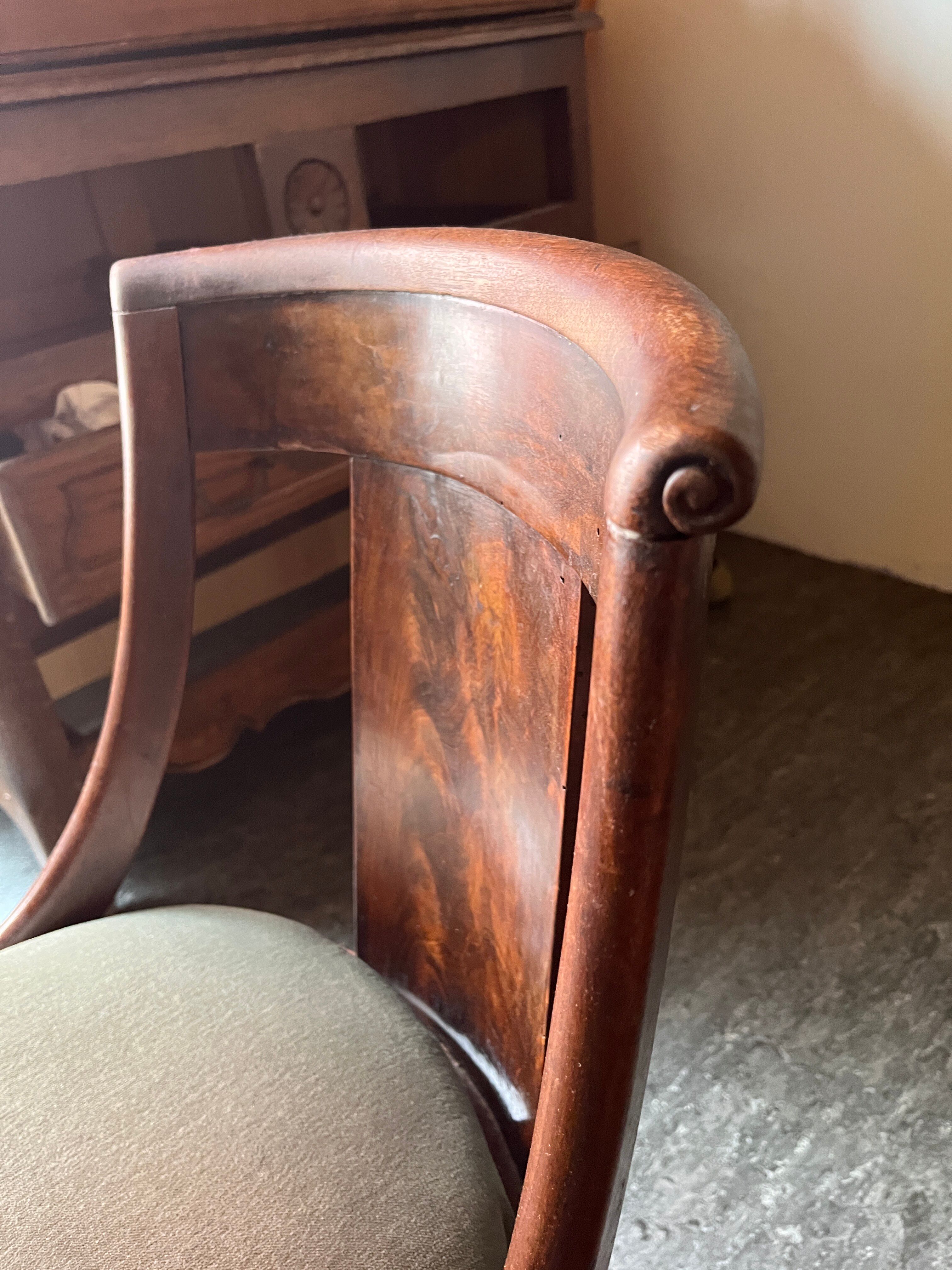 Chaise gondole empire