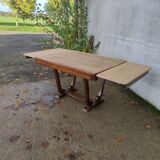 Table from the 30s with extensions