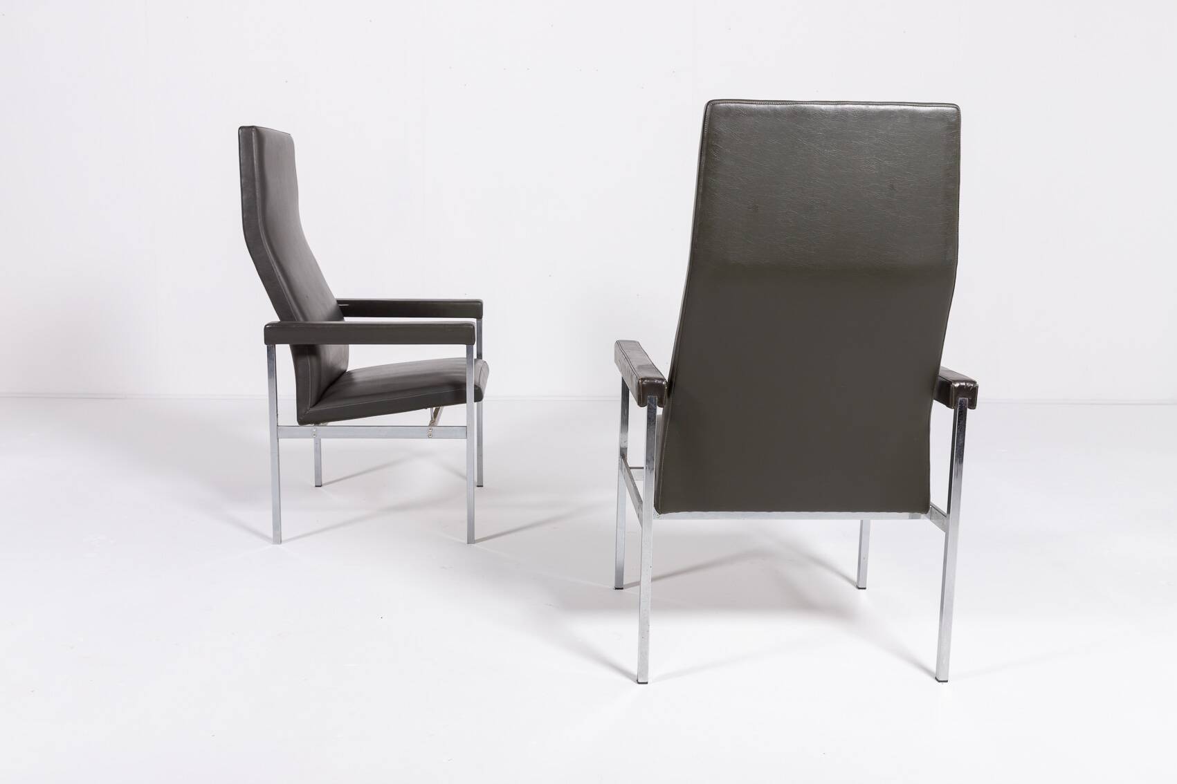 Paire de fauteuils à dossier haut de Fritz Hansen, Danemark des années 1980