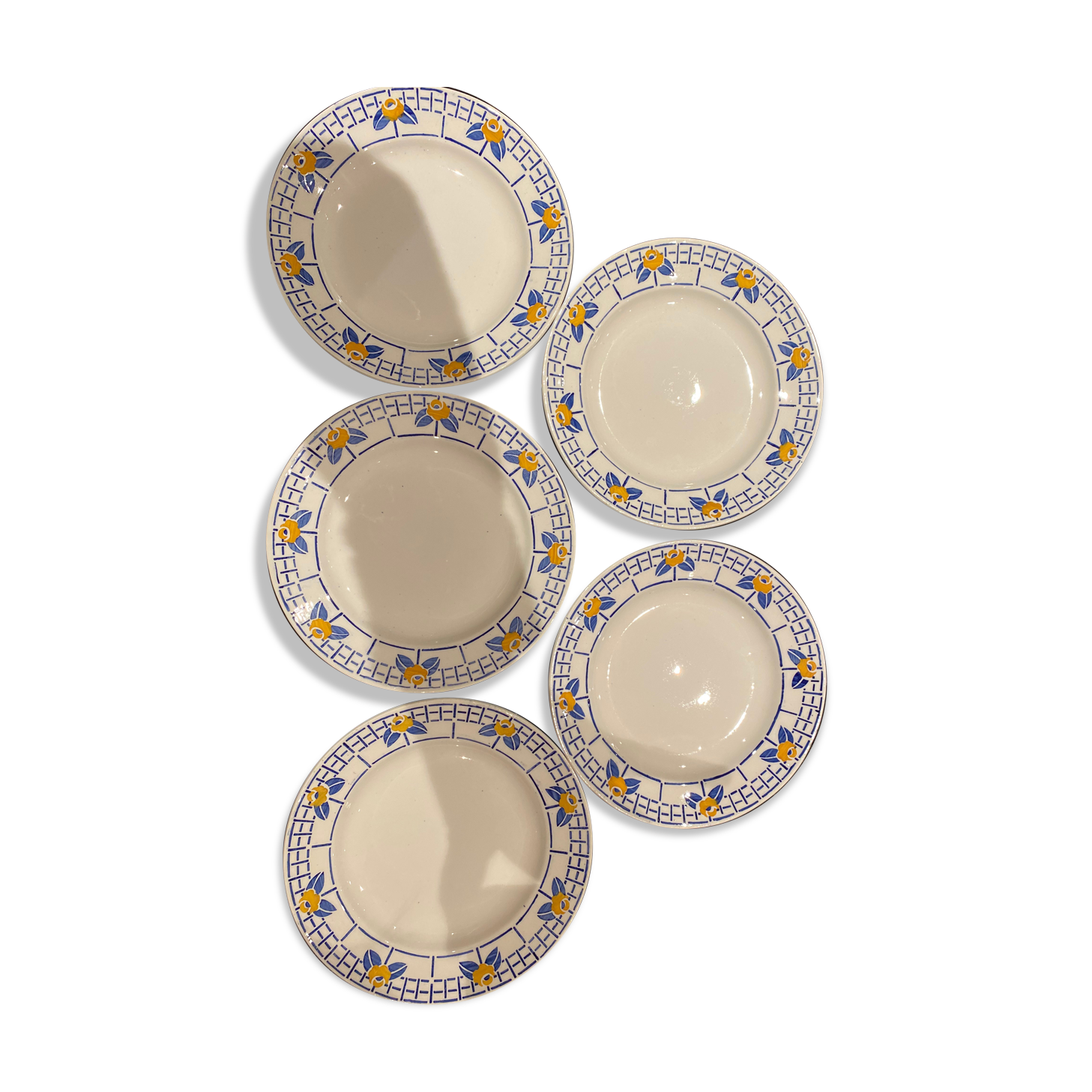 Lot of 5 country style plates
