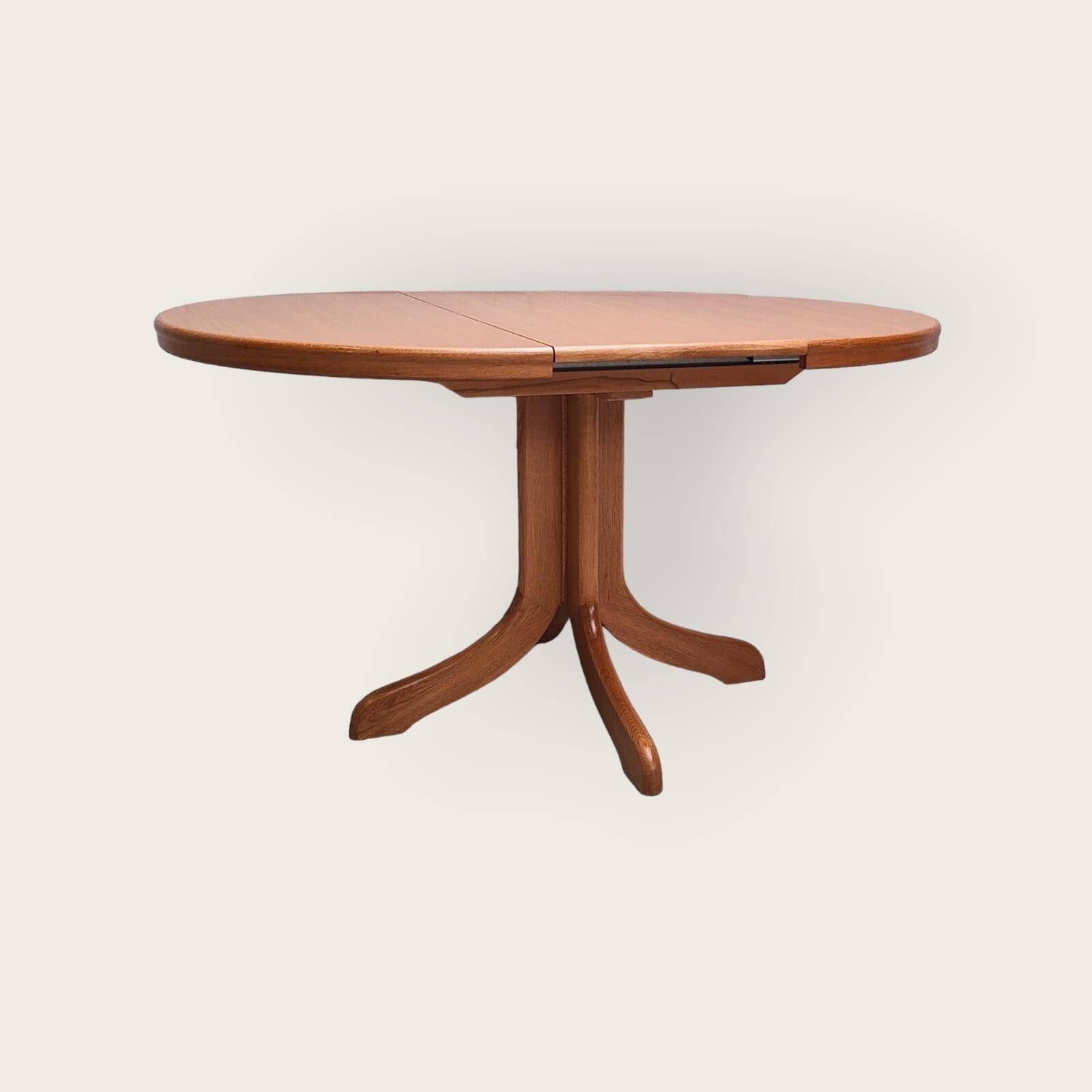 Table à manger vintage