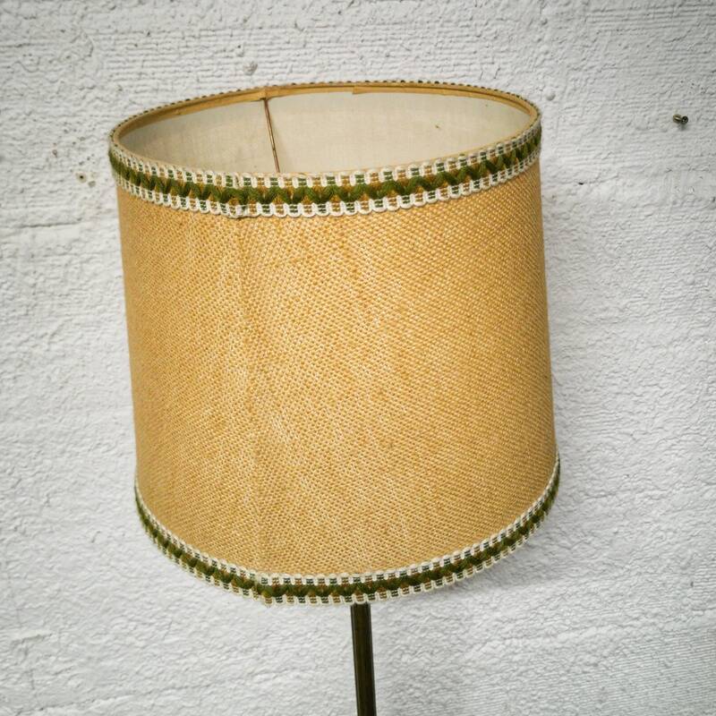 Tripod floor lamp in gilded bronze