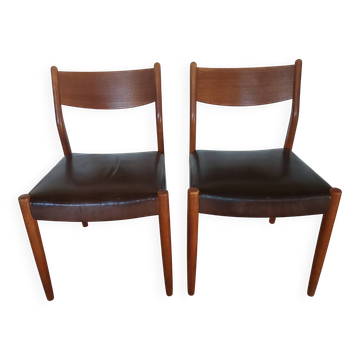 2 Scandinavian Fristho Franeker chairs in teak and leather.