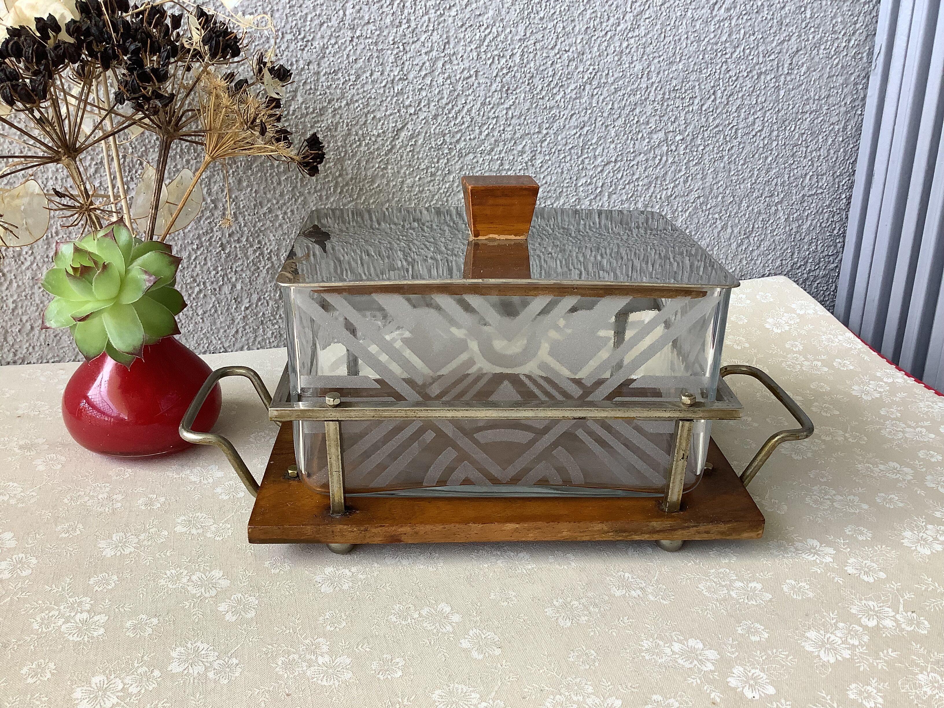 Art Deco cookie box
