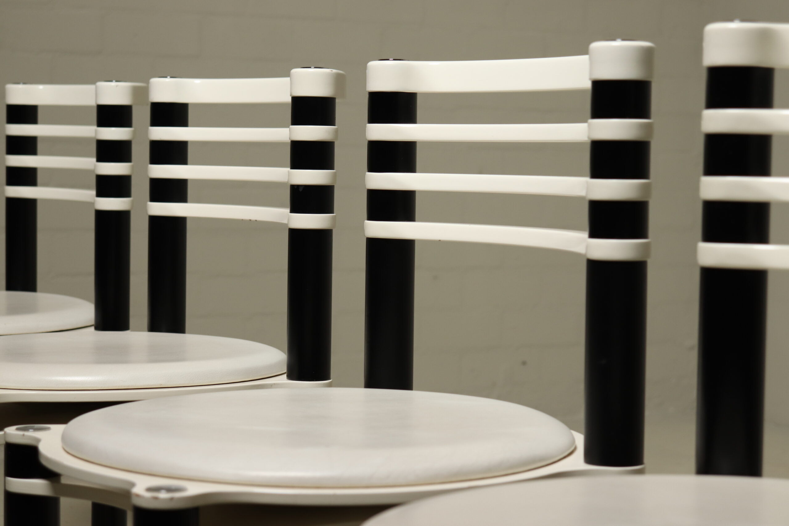 Set of 4 dining chairs model 6800 by Kurt Thut for Dietiker, 1980s