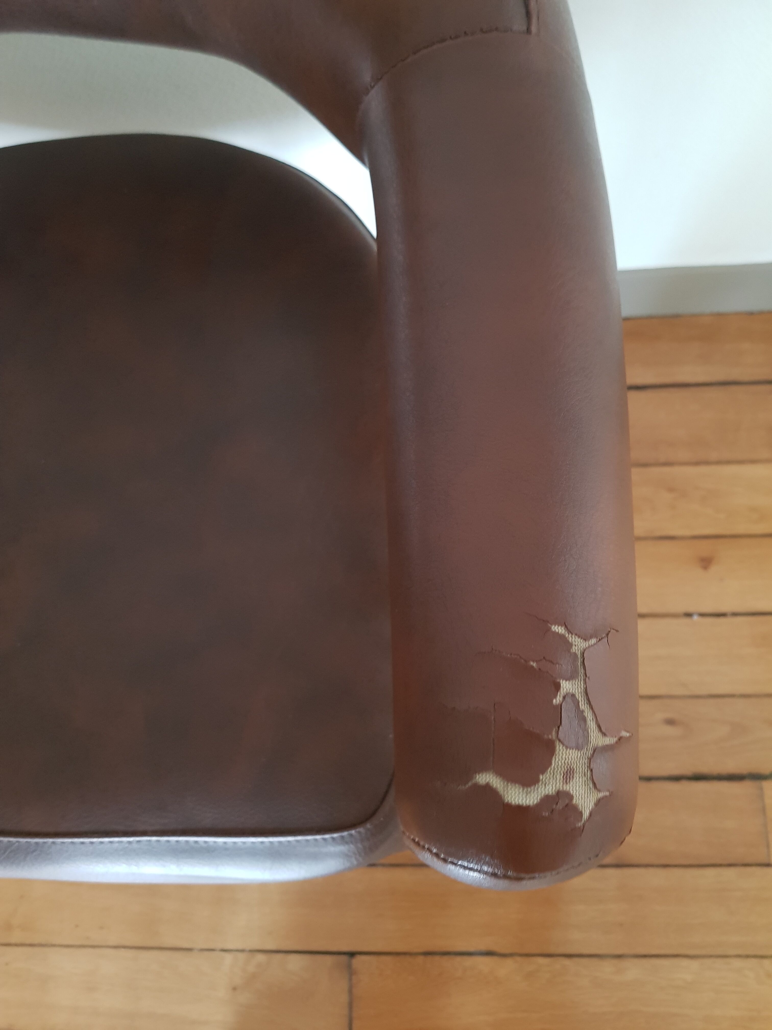 Leather barber chair