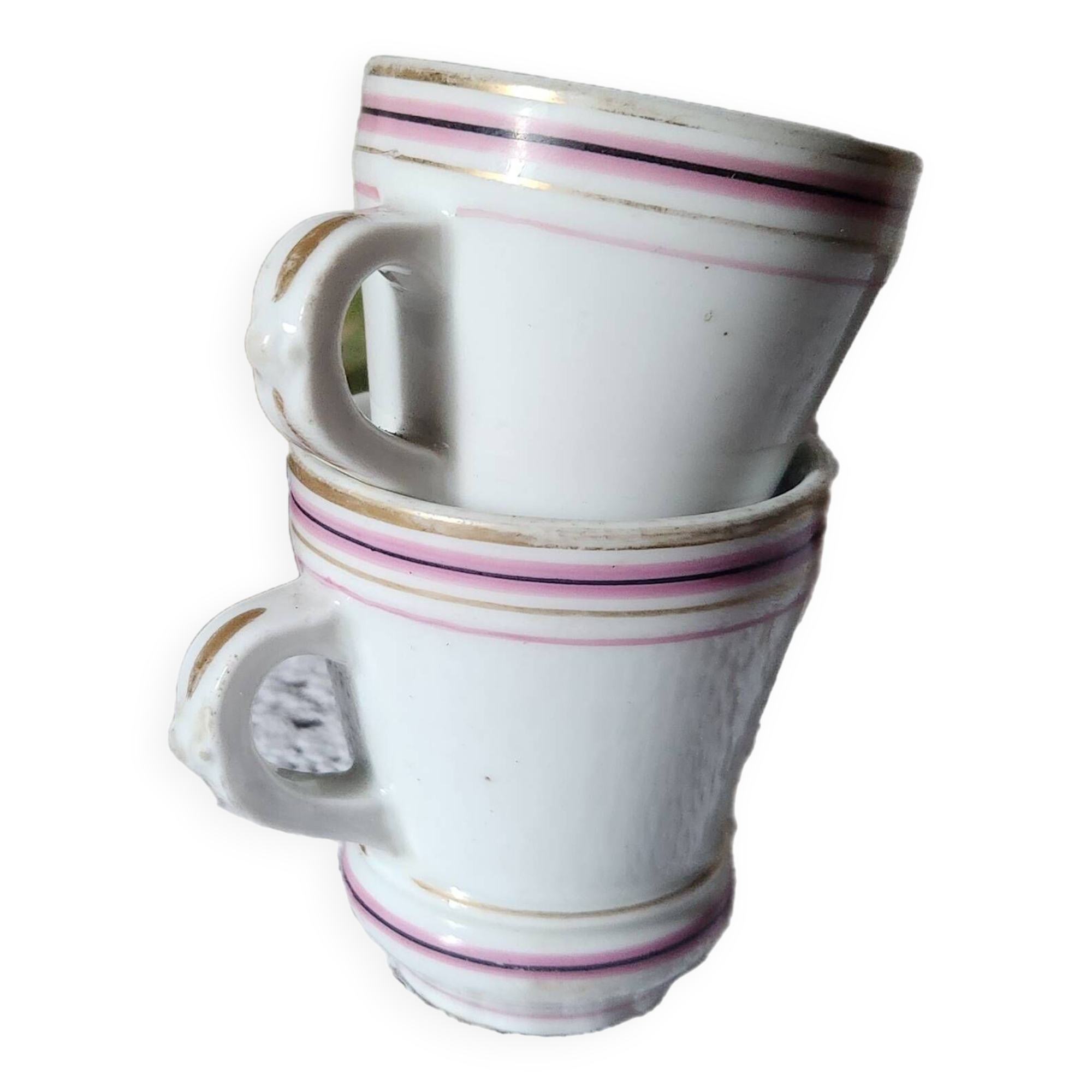 2 tasses à café Brulot de barware lourd taille demi-tasse de la fin des années 1800. Ustensiles blancs expresso Kitchenalia. Bistrot français rustique