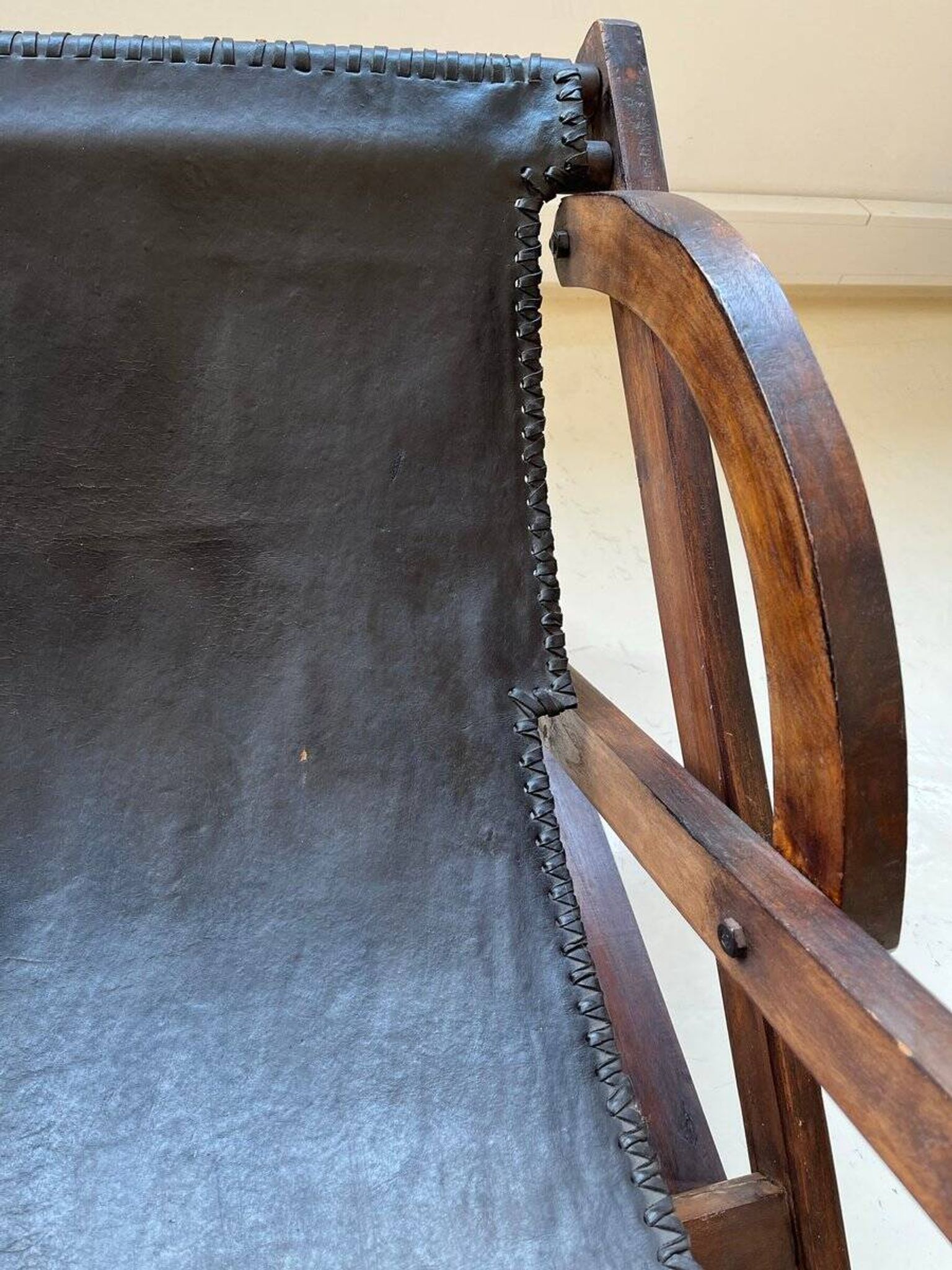 Vintage leather sling chair, 1980s