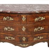 18th century Louis XV rosewood chest of drawers