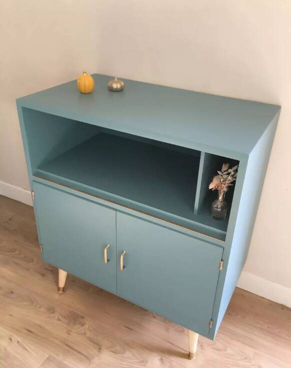 Storage furniture, sideboard