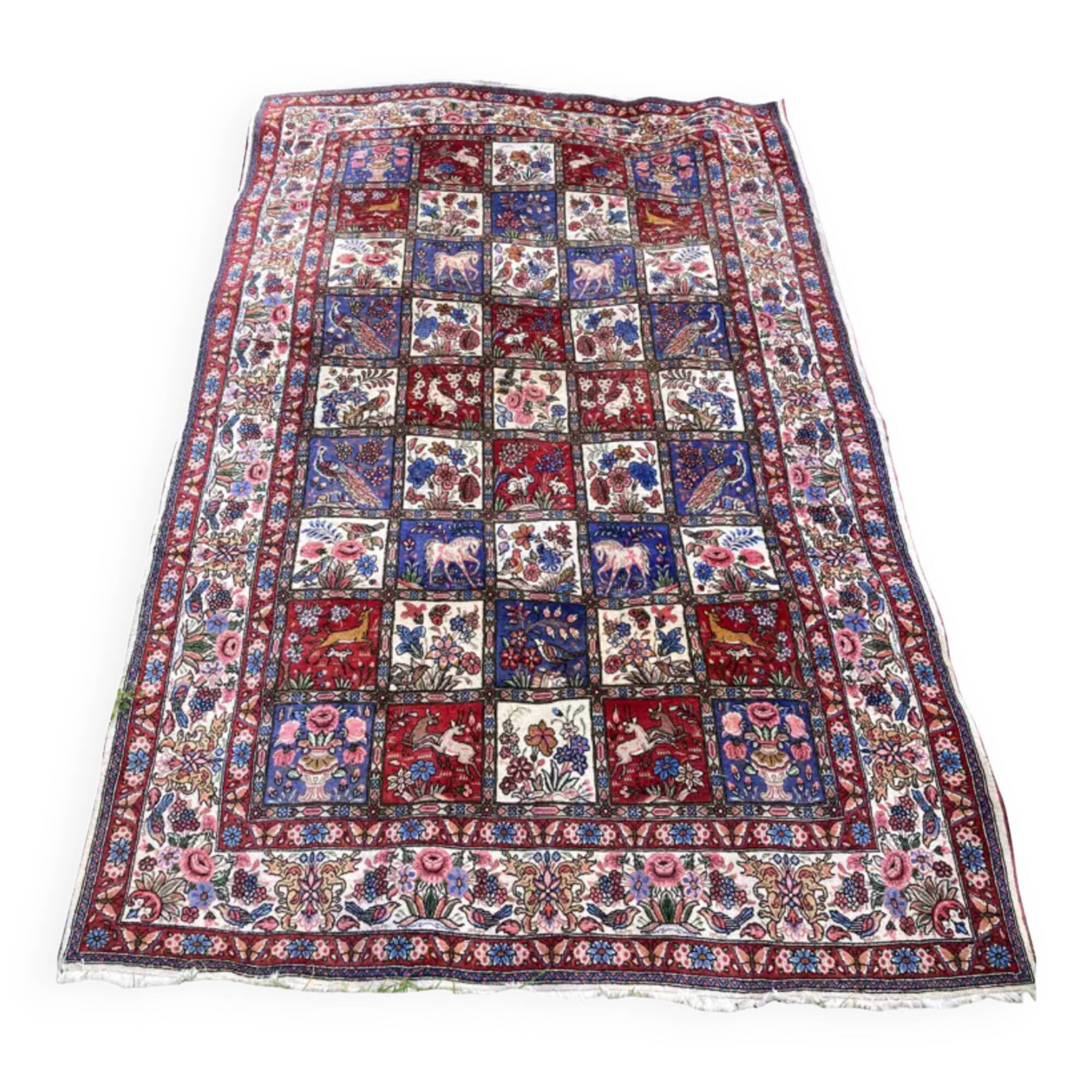 Persian rug 332x215cm in Iranian Bakhtiar wool
