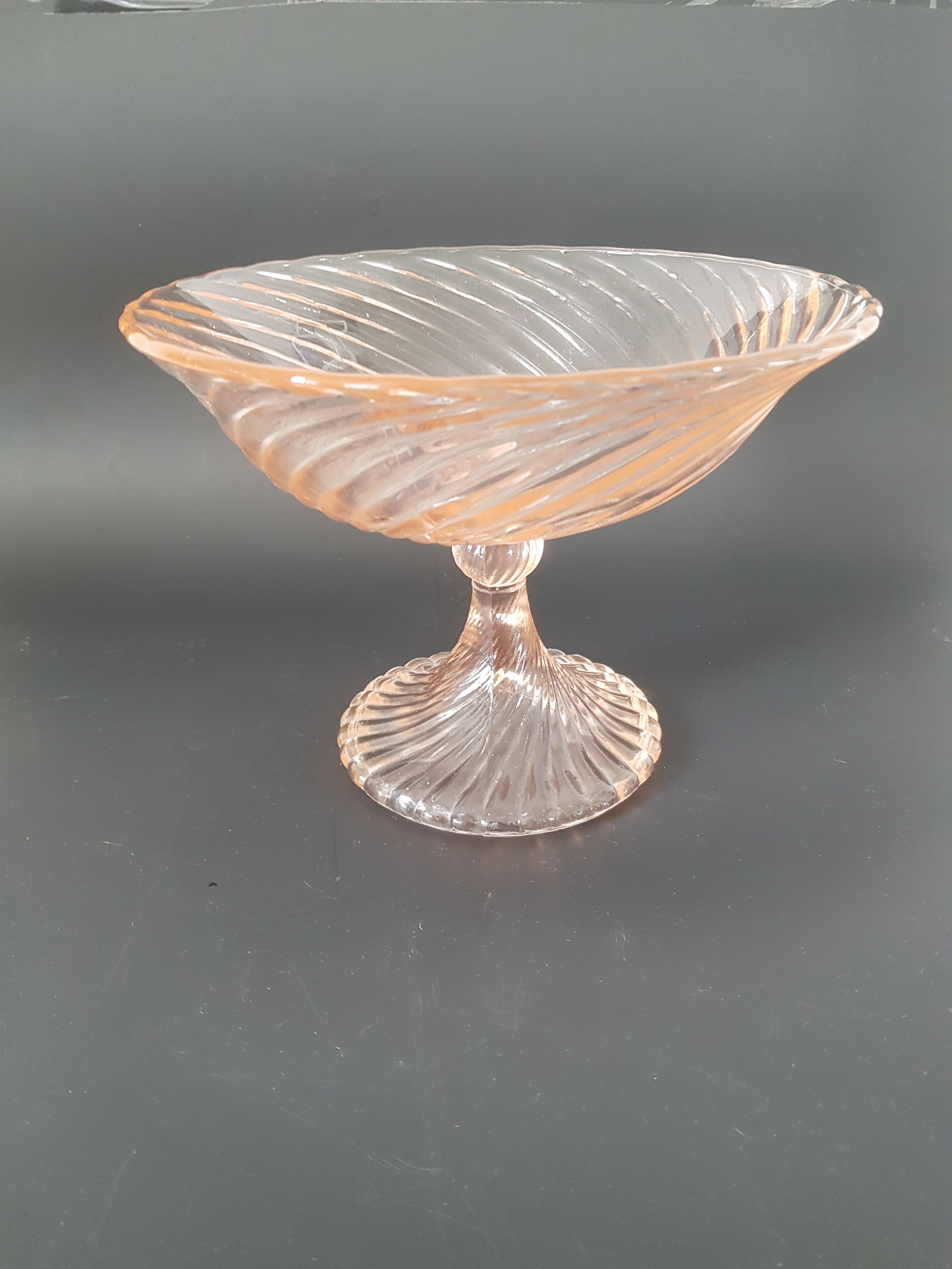 Fruit cup old rosé glass