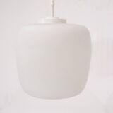 Medium-sized Scandinavian pendant light in opaline - 1960s