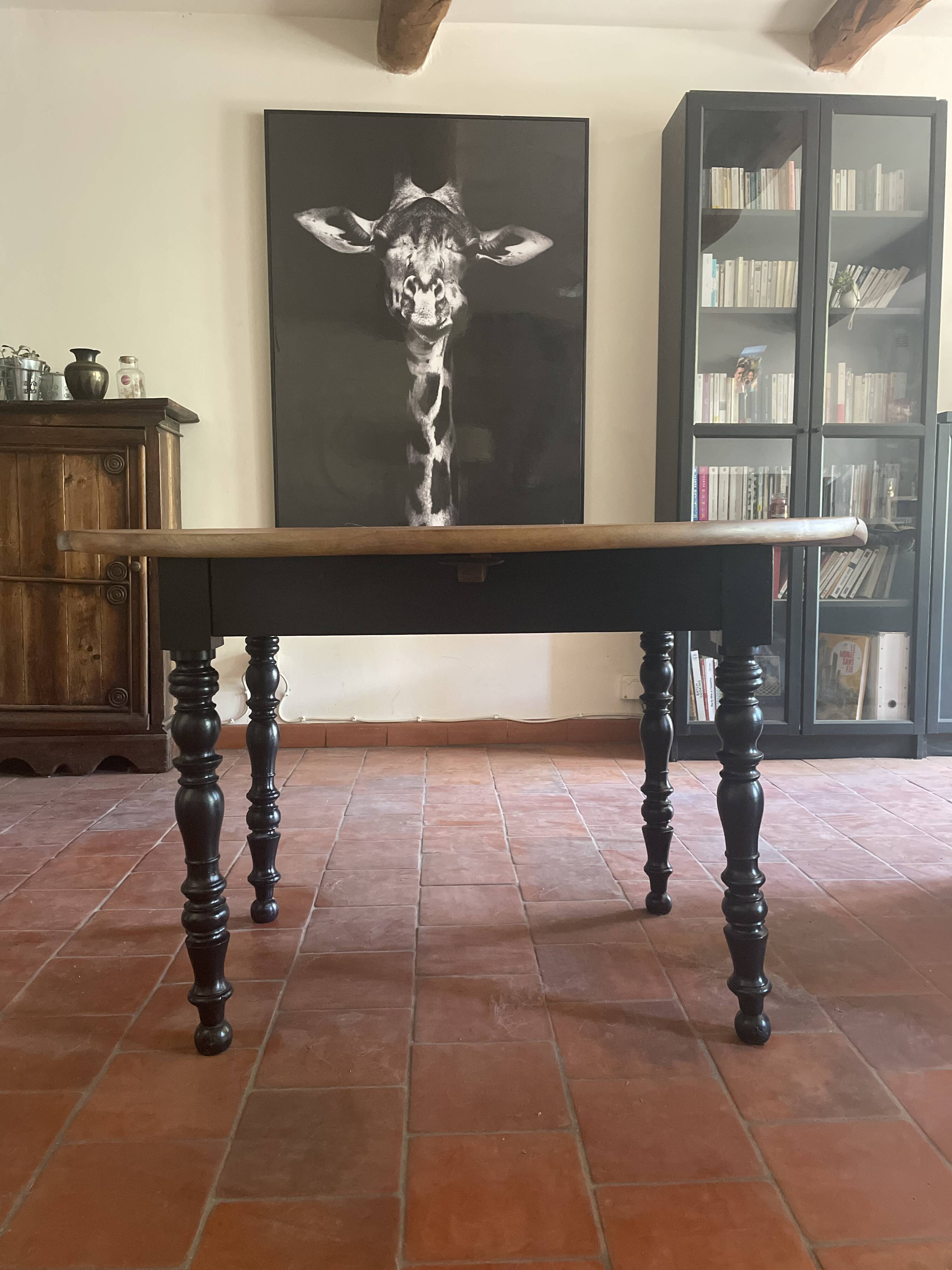 Round black solid oak flap table