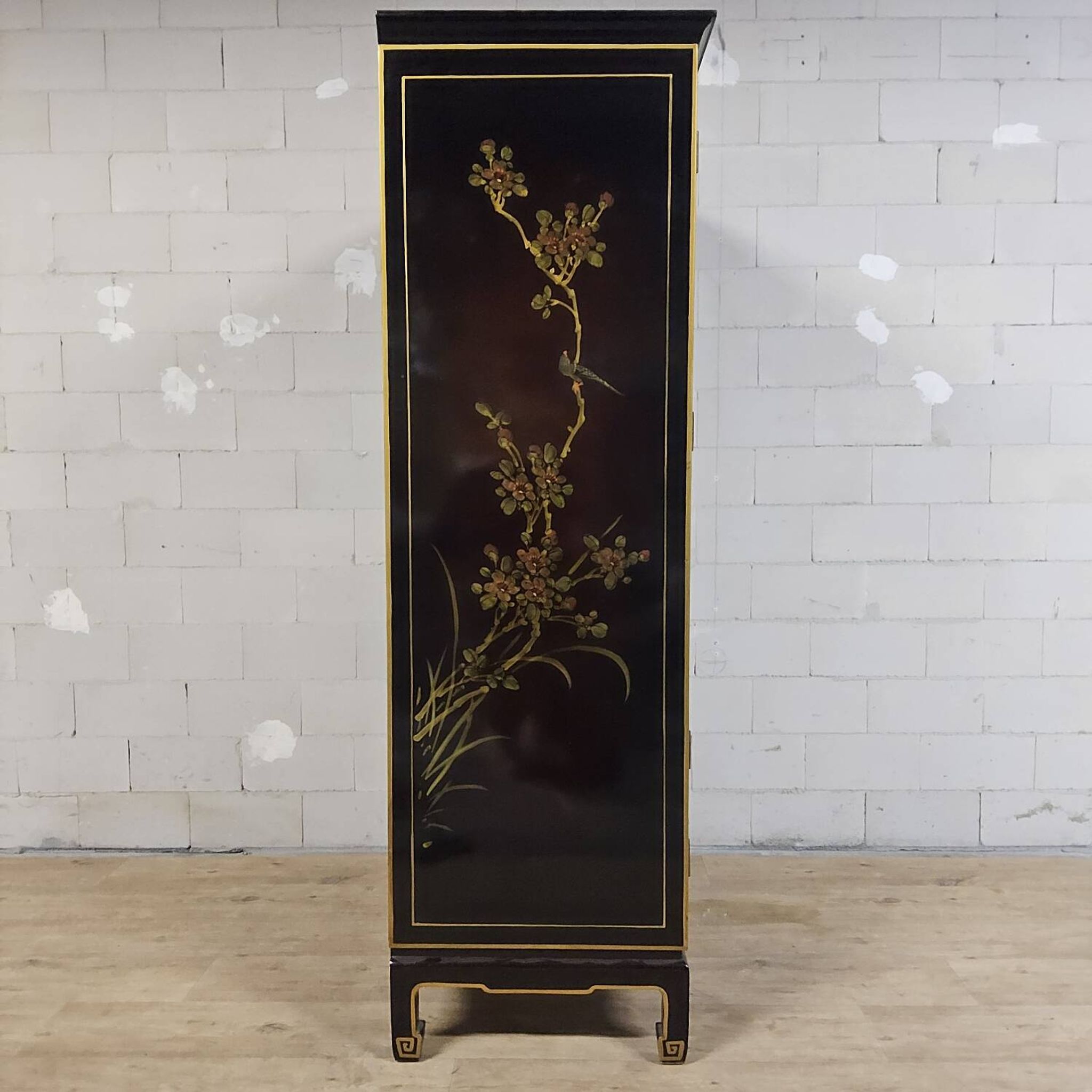 Vintage red / gold Chinese lacquer cabinet with flowers and birds