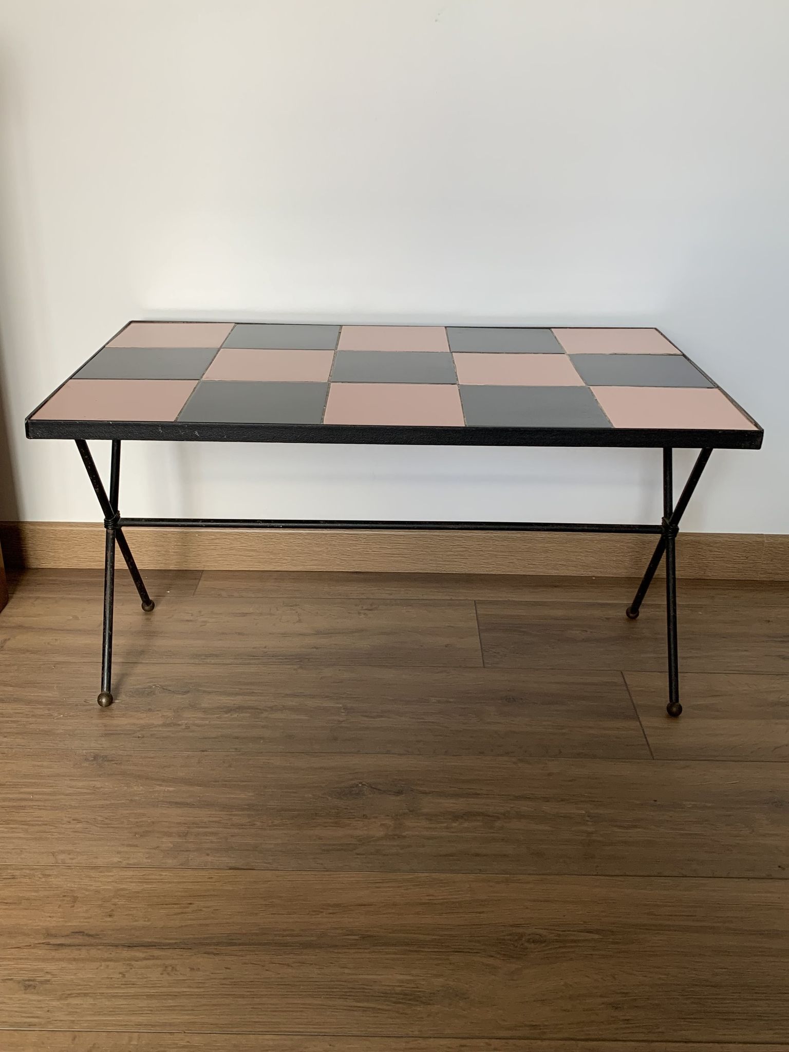 Table basse damier