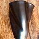 Vase mouchoir signé Elchinger . Céramique noir et vert . Forme lobé.1950s