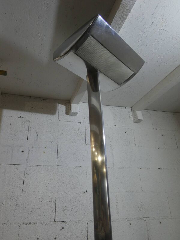 Lampadaire Moderniste en aluminium poli