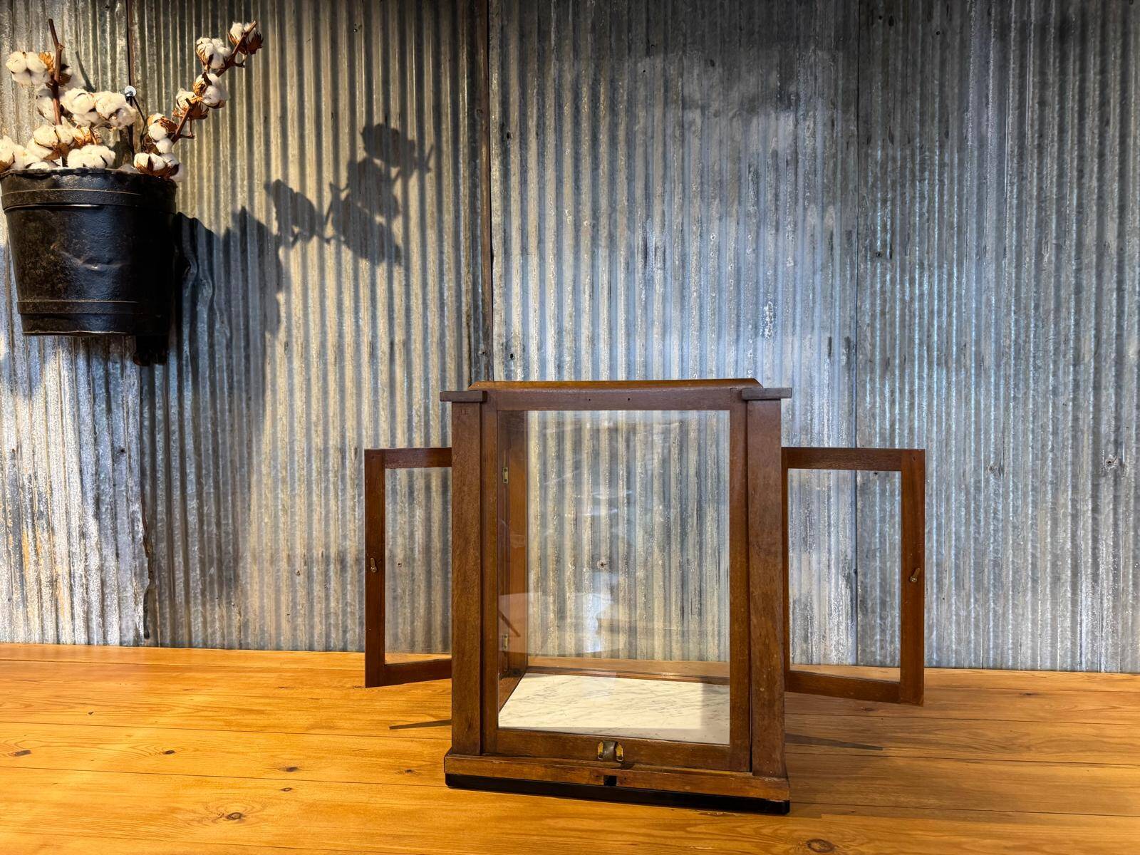 Old small shop window
