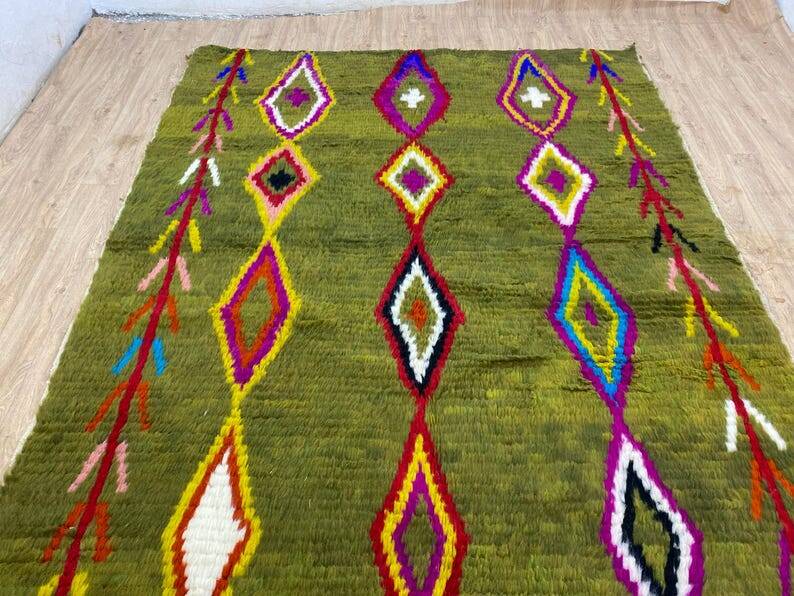 Moroccan Berber traditional rug 200/270