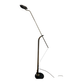 Counterweight floor lamp
