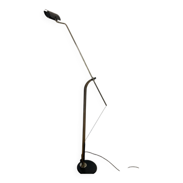Lampadaire à contrepoids